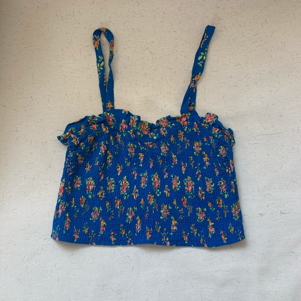 cropped tank top